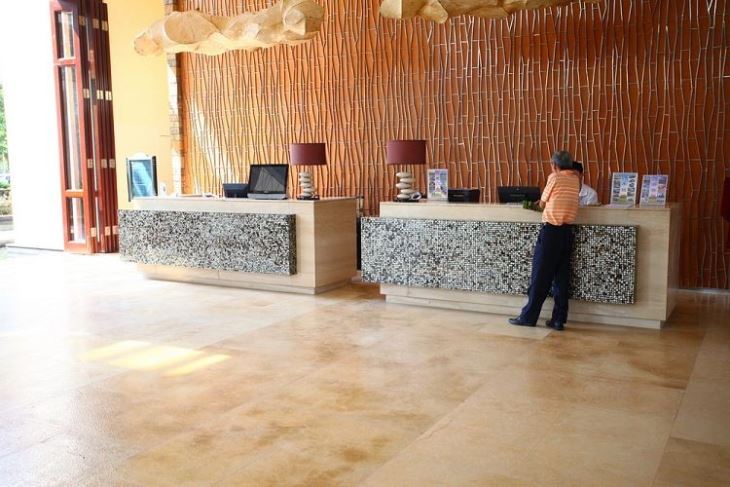 Hotel Lobby Reception Cabinet